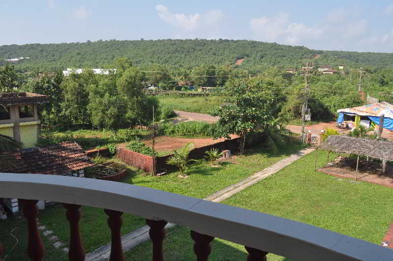 Oasis Beach Resort Goa Exteriör bild